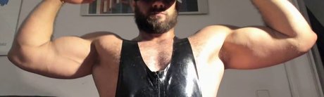 Naken lekkede OnlyFans-bilde av Paul Europe