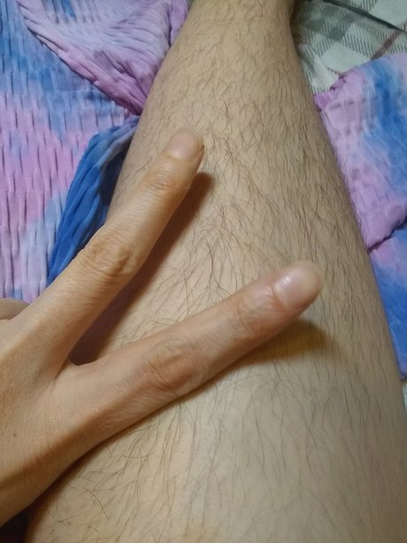 Naken läckt OnlyFans-bild av Pinkmoonlust