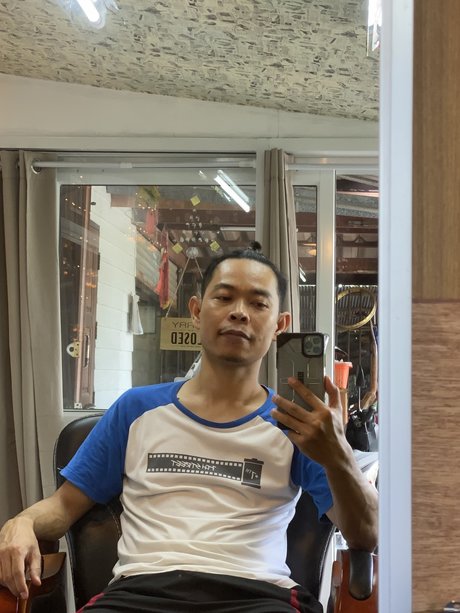 Naken läckt OnlyFans-bild av Pikajuxman