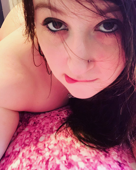 Naken lekkede OnlyFans-bilde av Chaotic Pixie