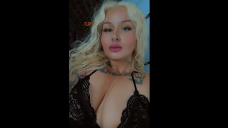 Naken läckt OnlyFans-bild av Lexi