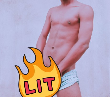 Naken lekkede OnlyFans-bilde av Mael Santtos