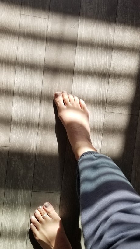 Nahá fotka uniklých OnlyFans od Polynesian Only Feet