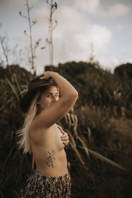 Naken lekkede OnlyFans-bilde av Poison Ivy 