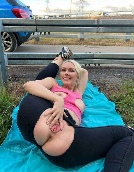 Naken lekkede OnlyFans-bilde av Annadelos