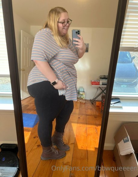 Naken läckt OnlyFans-bild av Bbwqueeeen