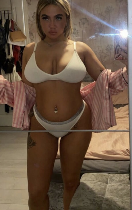 Nahá fotka uniklých OnlyFans od Caoimhe Moreland