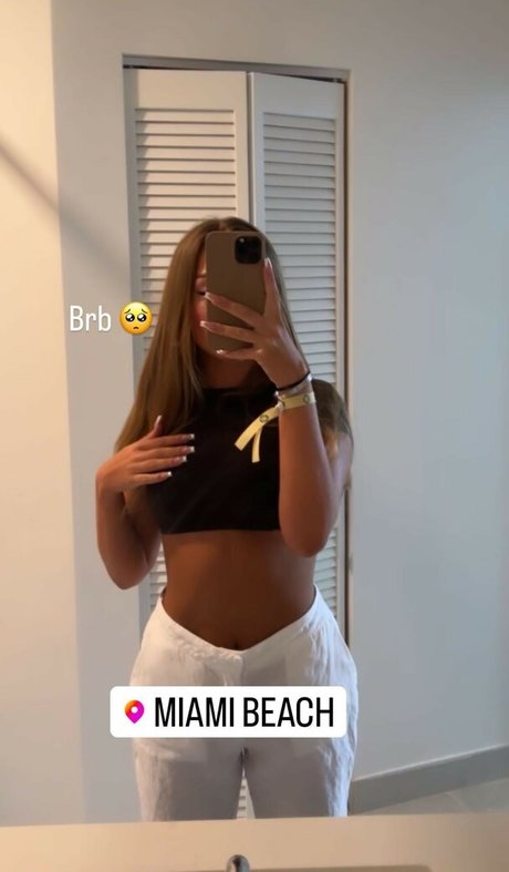 Nahá fotka uniklých OnlyFans od Amberhoneys