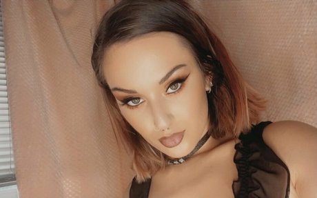 Realhoneytunnelx
