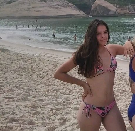 Izabelly Linhares OnlyFans泄露裸照