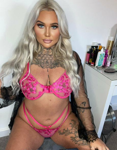 Inkedblondieeee