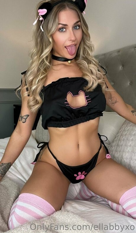 Foto desnuda filtrada de OnlyFans de Ellabbyxo