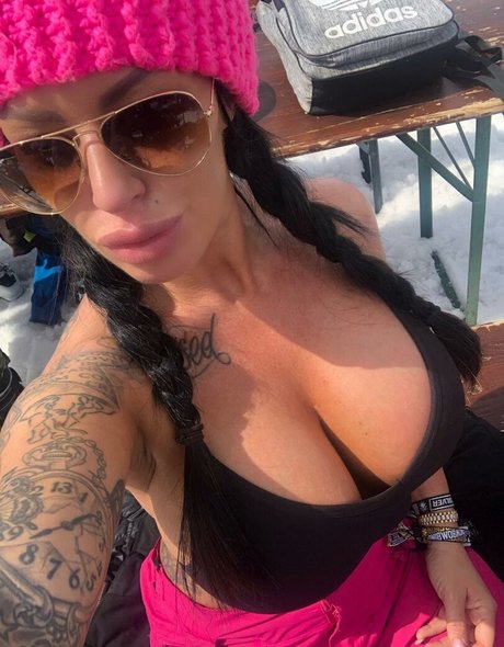 Kerrylouisexxx
