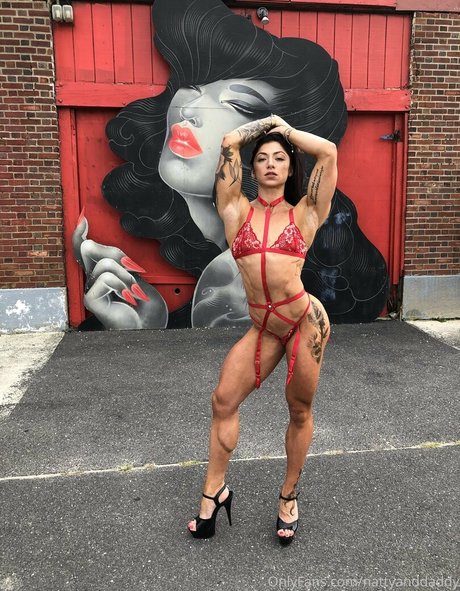 Naken lekkede OnlyFans-bilde av Nattyanddaddy