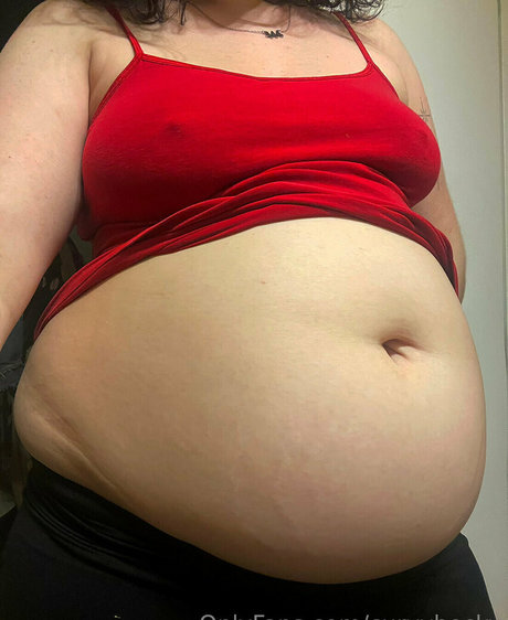 Curvybecky