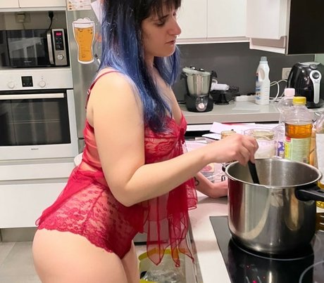 Alaston vuotanut OnlyFans-kuva Kysucuac