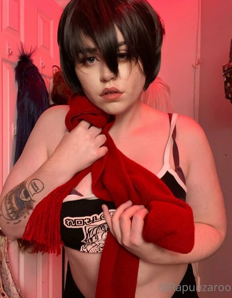 Nahá fotka uniklých OnlyFans od Rapunzaroo