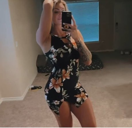 Alaston vuotanut OnlyFans-kuva Jordan Elizabeth