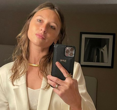 Aly Michalka