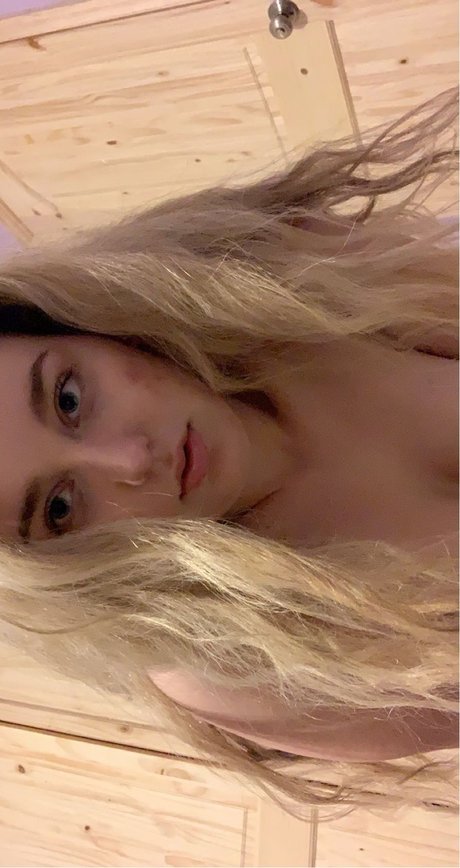 Nahá fotka uniklých OnlyFans od Meara Mcnabb