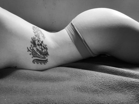 Naken lekkede OnlyFans-bilde av Goddess Denisse 