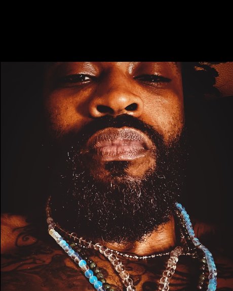 Nahá fotka uniklých OnlyFans od Denzel Ampamp Prissy Mowett