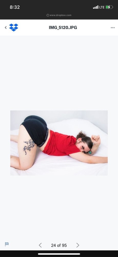 Naken lekkede OnlyFans-bilde av Pullenyodaddy