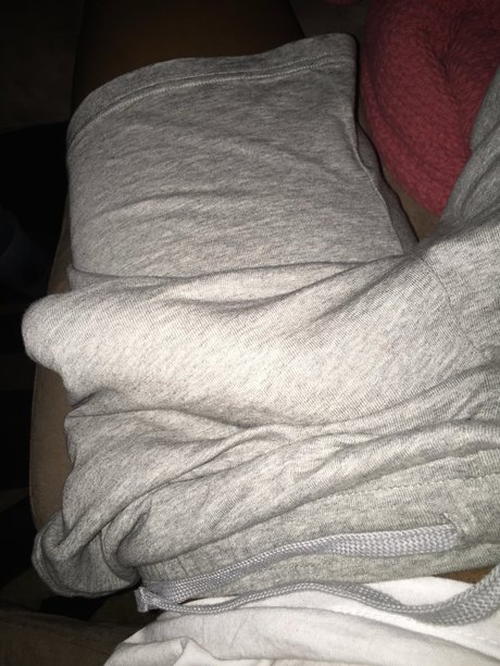 Naken lekkede OnlyFans-bilde av Ykwyfgo