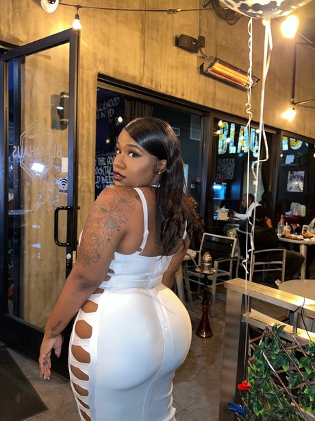 Naken lekkede OnlyFans-bilde av Cocobby
