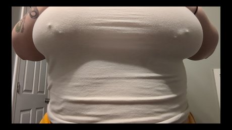 Naken lekkede OnlyFans-bilde av Rat Queen