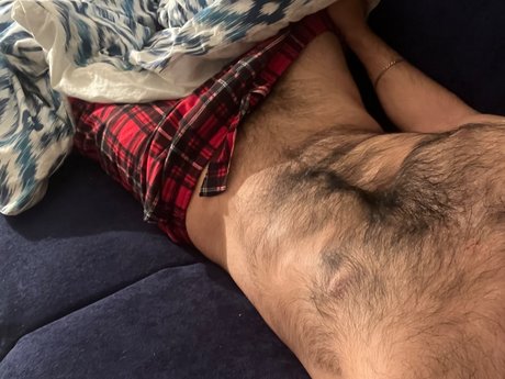 Обнаженная фотография утечки OnlyFans от Qesta