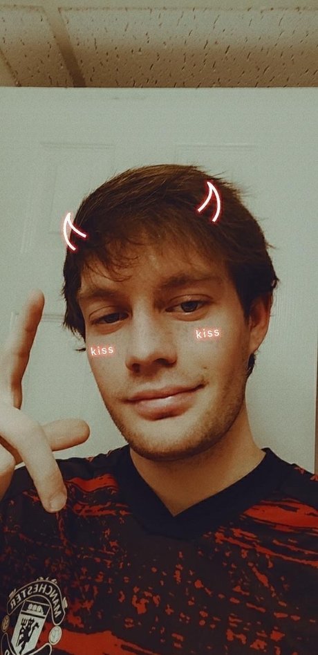 Nahá fotka uniklých OnlyFans od Legendz