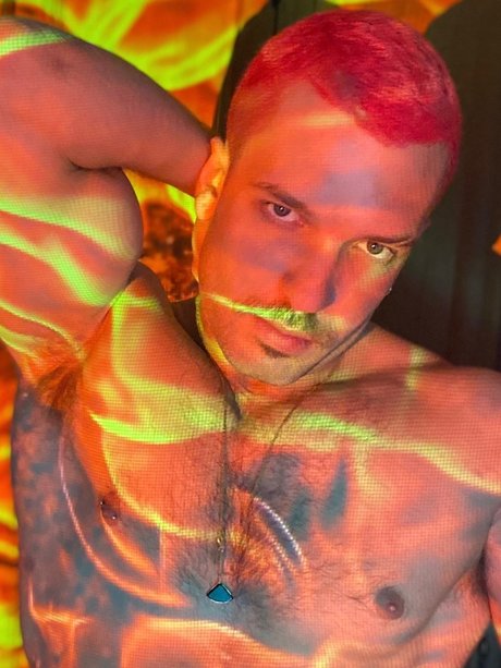Naken lekkede OnlyFans-bilde av Quente 