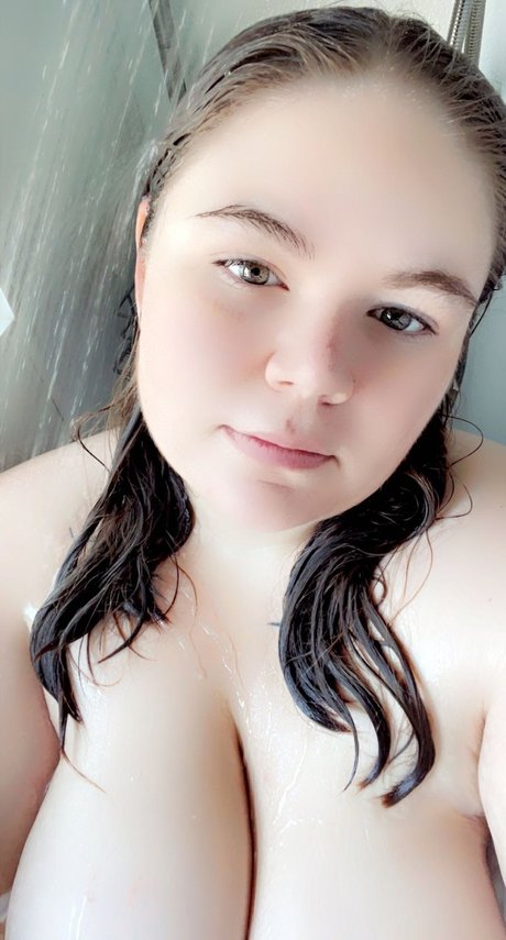 Naken lekkede OnlyFans-bilde av Victoria Jayde