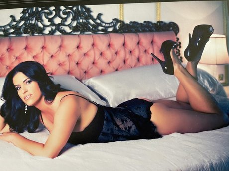 Naken lekkede OnlyFans-bilde av Belinda Donner
