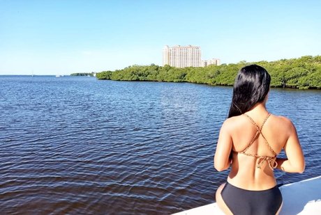 Naken läckt OnlyFans-bild av Rachel