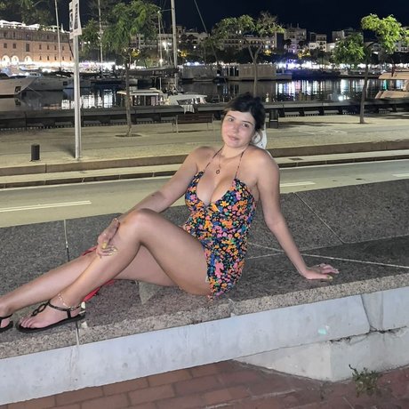 Naken lekkede OnlyFans-bilde av Fefy