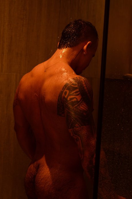 Naken lekkede OnlyFans-bilde av Julian Andres Carrillo