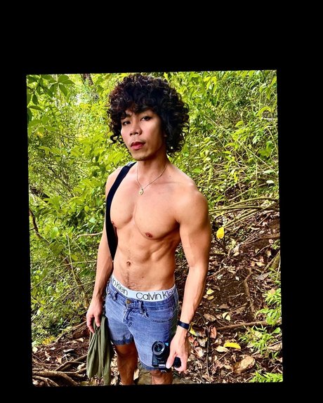 Naken lekkede OnlyFans-bilde av Rhum808