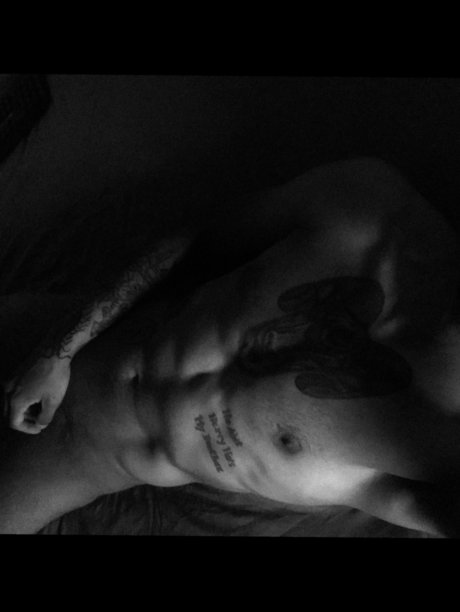 Naken lekkede OnlyFans-bilde av Roko Danger