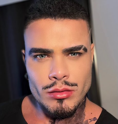 Ricomarlonoficiall  nude leaked OnlyFans photo