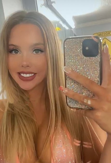 Naken lekkede OnlyFans-bilde av Sadiebaby364