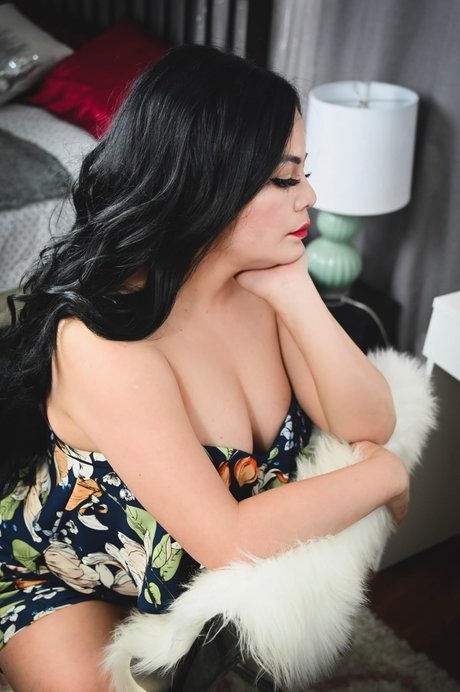 Naken lekkede OnlyFans-bilde av Sabrina Moretti