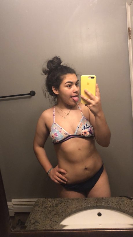 Naken lekkede OnlyFans-bilde av S1utan