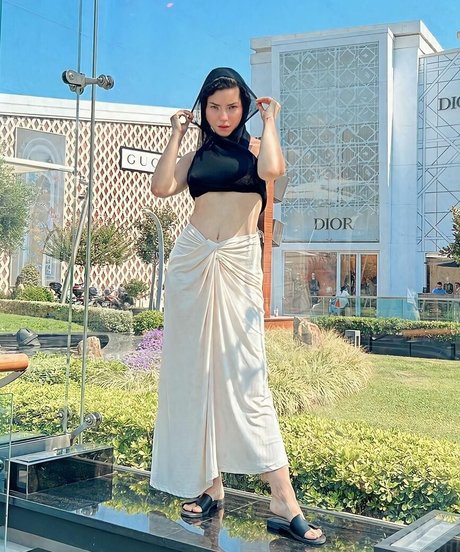 Merve Bolugur