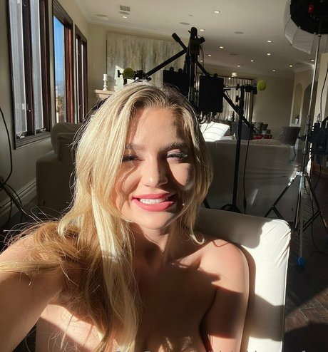 Blakeblossomfree