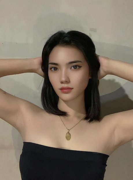 Nahá fotka uniklých OnlyFans od Asdfghjkxtna