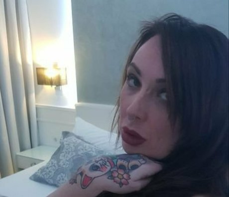 Queenrainifree
