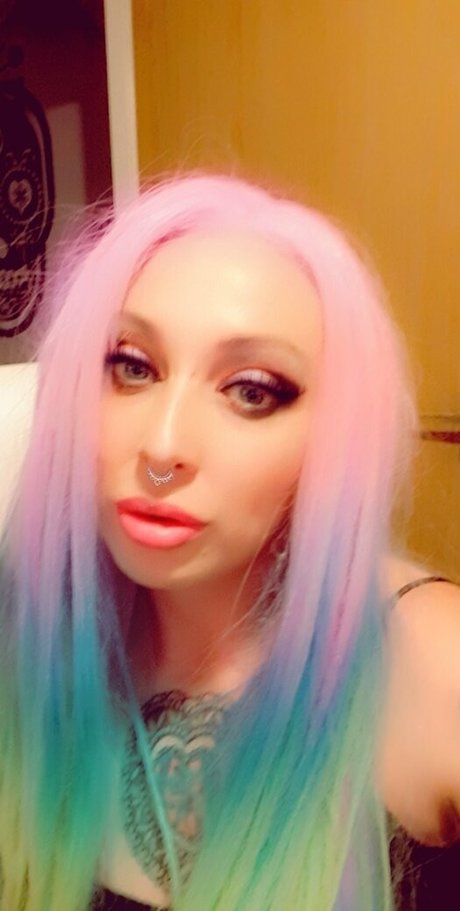 Queenrainifree