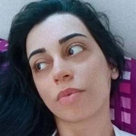 Naken lekkede OnlyFans-bilde av Mervedamla